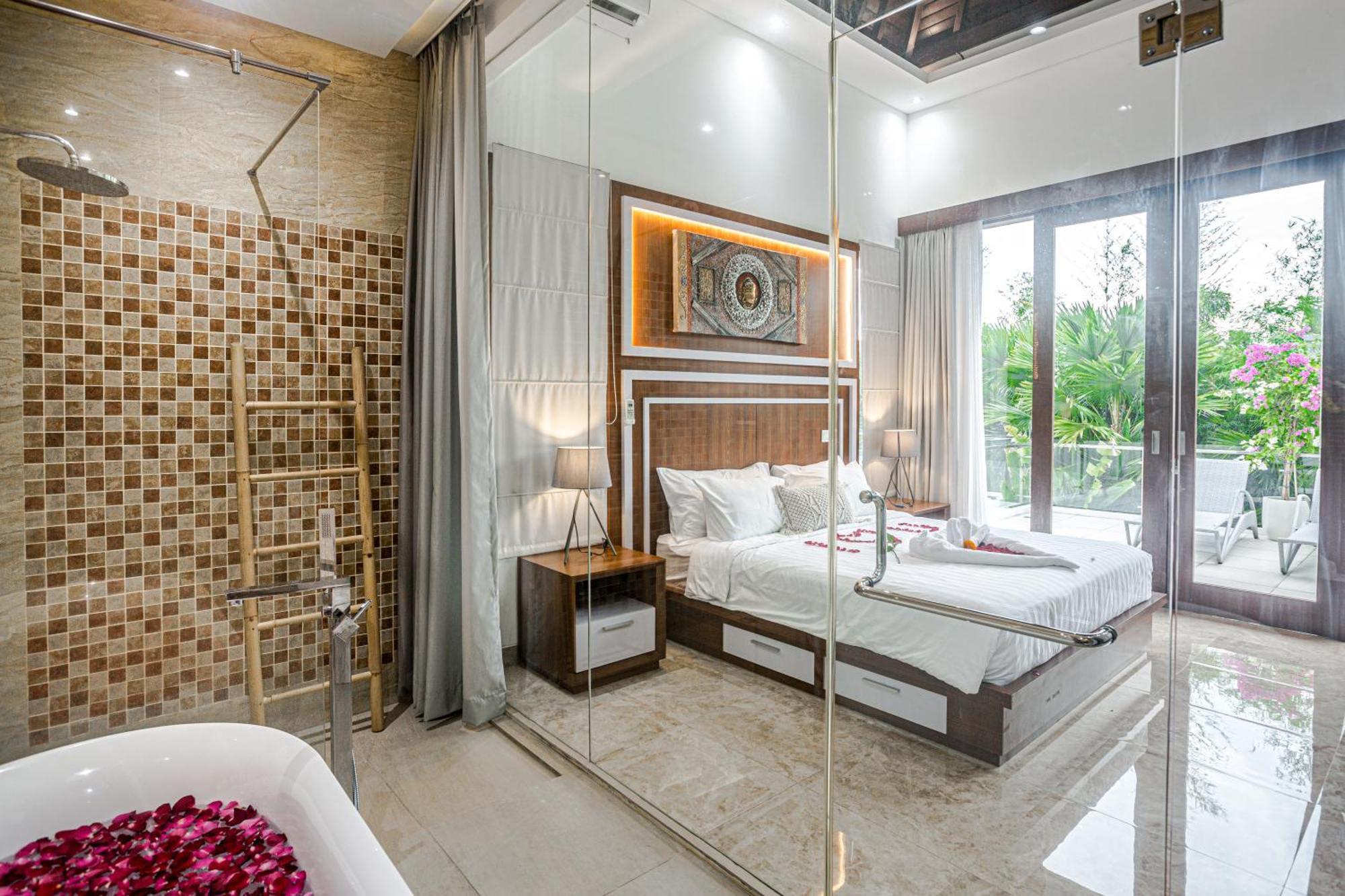 Amelie By Jb * Seminyak (Bali)